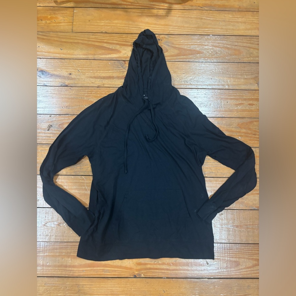(205) +BLACK HOODIE